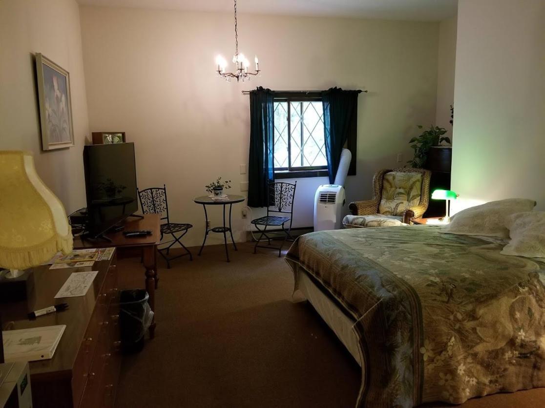 Kancamagus Swift River Inn Albany Экстерьер фото